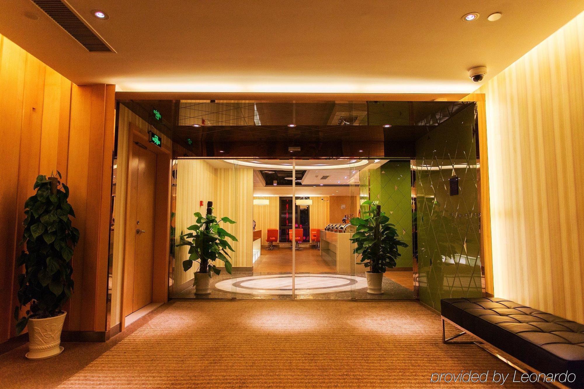 Holiday Inn Express Changzhou Centre By Ihg Екстер'єр фото